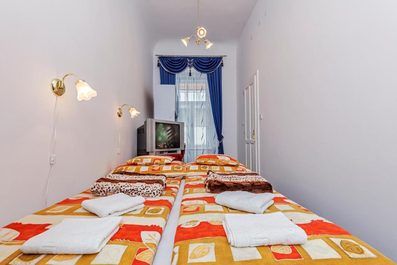 Arany Csillag Apartman Eger Exterior foto